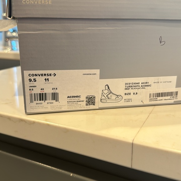 COPY - RICK OWENS DRKSHDW
Black Converse Edition TURBOWPN Mid Sneakers - Picture 10 of 10